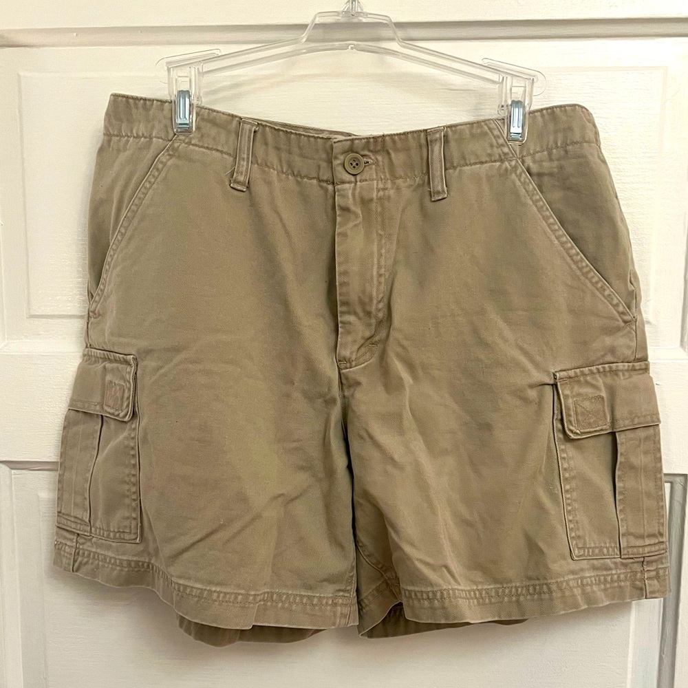 Khaki utility/cargo shorts